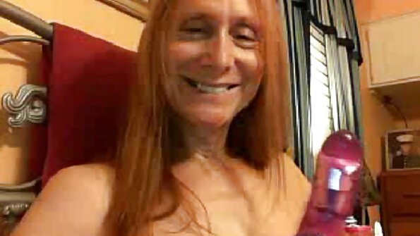 Iubește penisurile grase bune de pula mari.