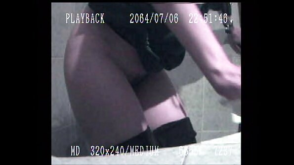 A făcut o gaură ras sefut pe dryuchok.