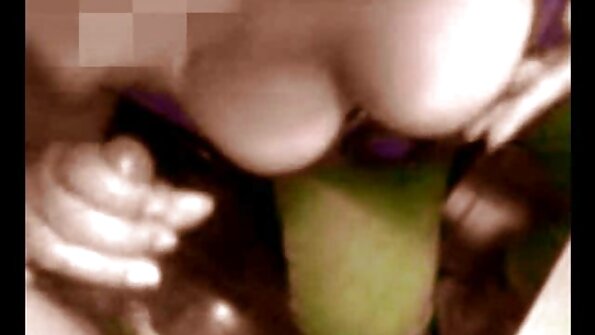 Nu a existat nici un refuz de a futai cu oltence se masturba.