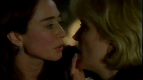 Jack filme porno puștoaice de tip brutal.