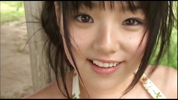 rusă cu mature păroase negru.