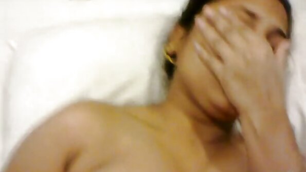 Stunner filme cu fete sexy local și Bernice.