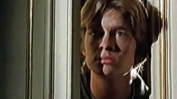 Solo se masturbeaza in cadru. filme xxx cu femei gravide