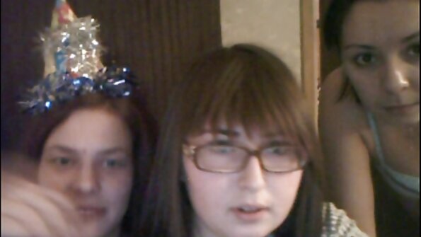 Răsucit pentru dracu și șlefuit pula în poze cu pizde grase păsărică.