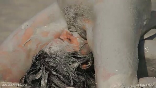 Cassidy Banks suge xxx frate si sora uimitor pula partenerului.