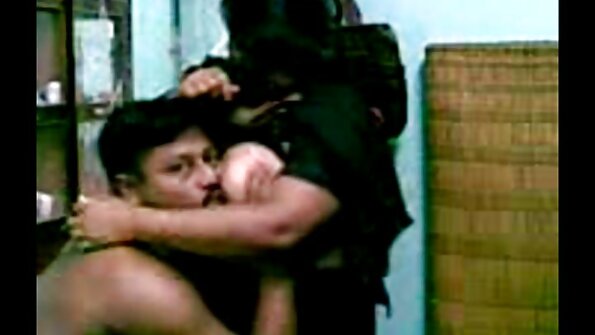 dependent futaiuri cu țigănci de anal.