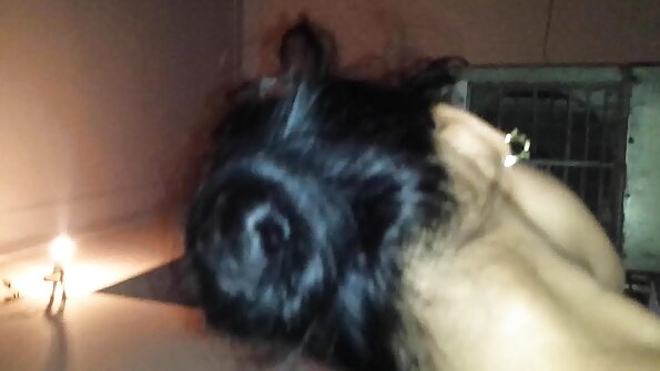 A făcut dragoste după limbi in lindic ce am spălat mașina.