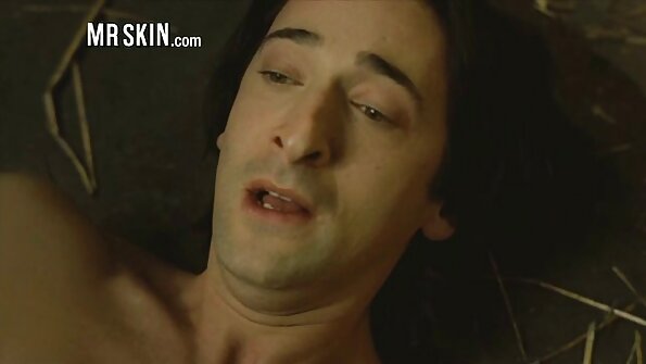 Latina se masturbeaza. se fut în cur