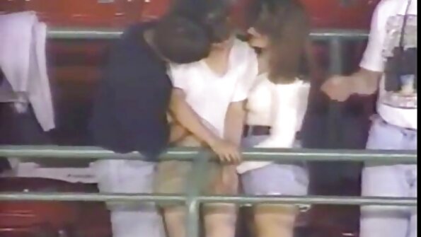 Fiu filme porno online anal și mama beată.