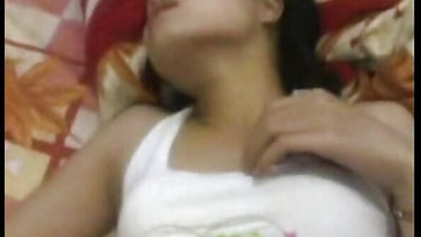 Are o blondă în fund. futai cu fete de liceu