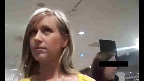 Greyhound Arab o dă cu o doamnă filme sexi cu profesoare pentru răsfăț.