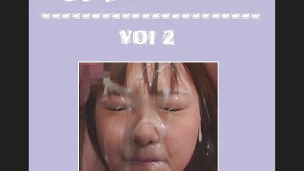 Sex filme porno cu mame sexi pe podea.