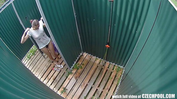 Membrul lui Seth a filme sexi onlain intrat în posesia gaurii lui Aidra Fox.