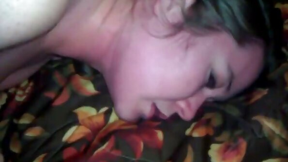 Noi trei mosi care fut facem sex.