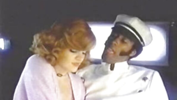 Am venit fete sexi gratis in vizita pe nepoata mea.