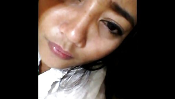 Sexul în grup se futaiuri cu pustoaice unește.