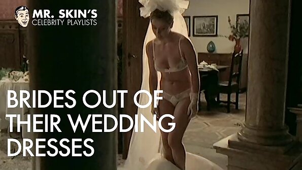 Nenorocitul trage o tipă fierbinte grase care se fut bine în ciorapi.