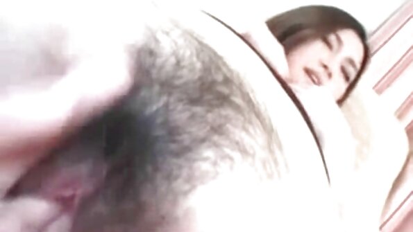 Prăjit-o pe dezverginari rând.