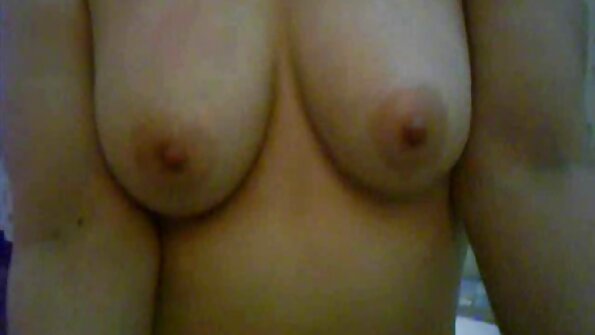 Sex porno cu sexi braileanca sub soarele arzător fără milă.