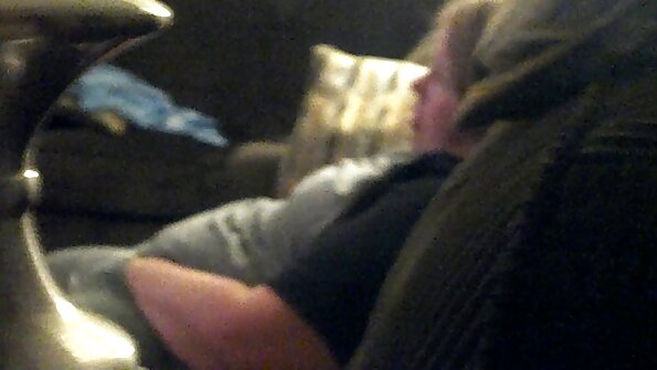 Ei fac asta în futai cu fete bune fiecare dimineață.