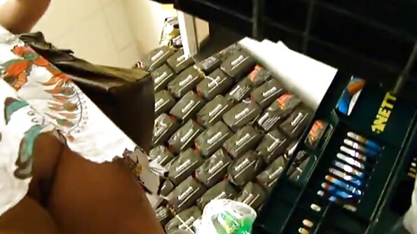 Petrecere de sex privat. barbati sug pula