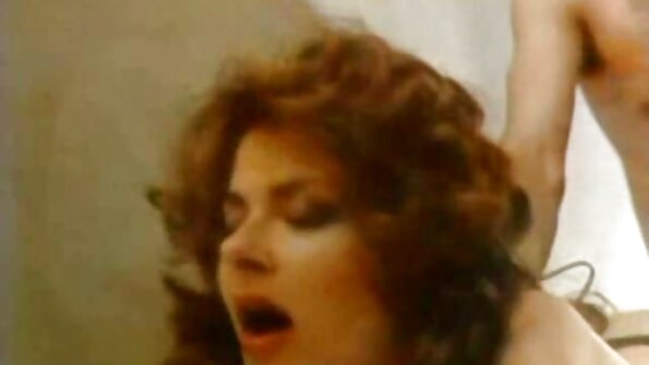 Curatator de geamuri Lindsey fete bune sexi sufla angajatorul.