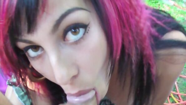 Studenți futai cu babe grase torturați.